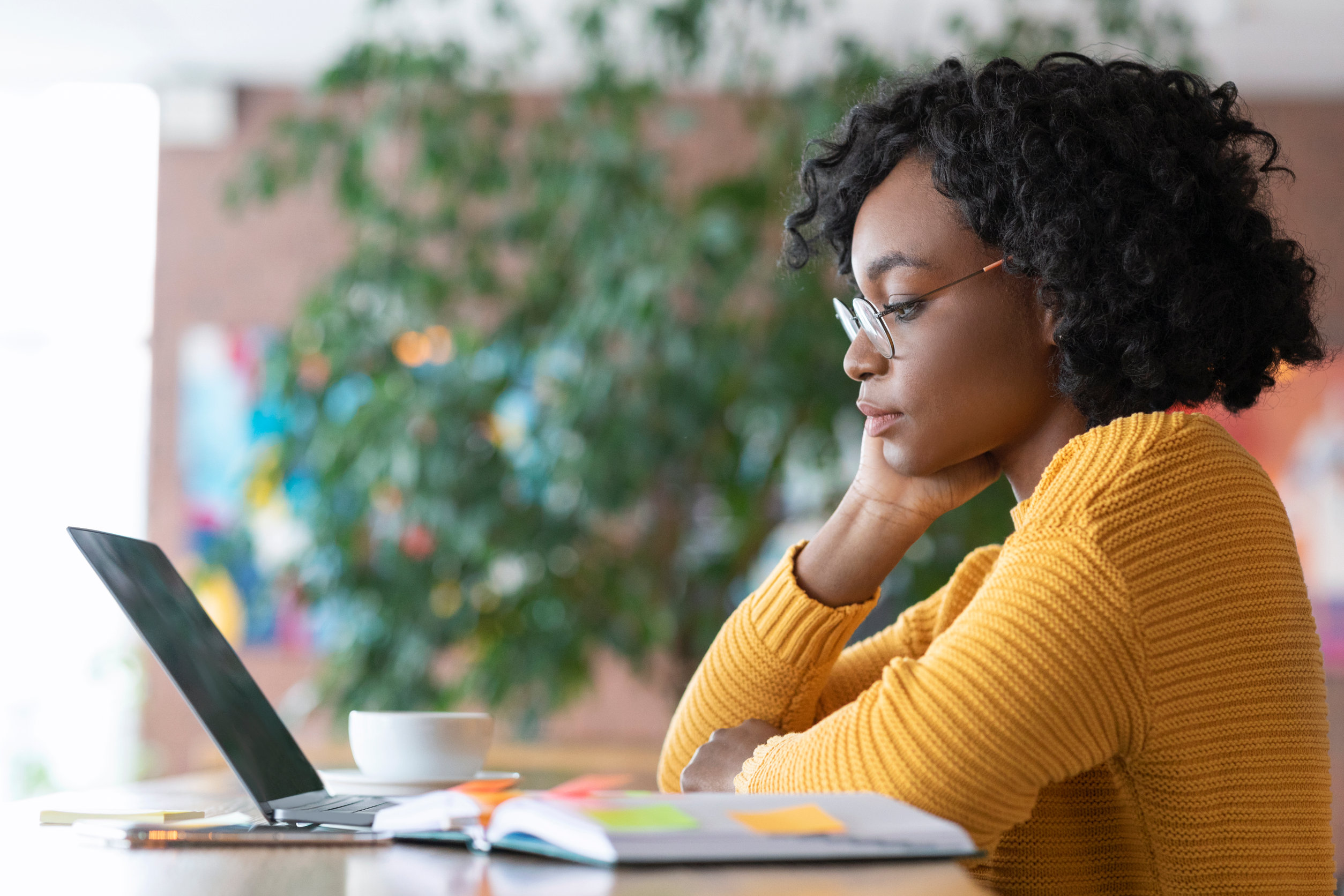 Red flags en una oferta laboral: 6 alarmas para no aceptar