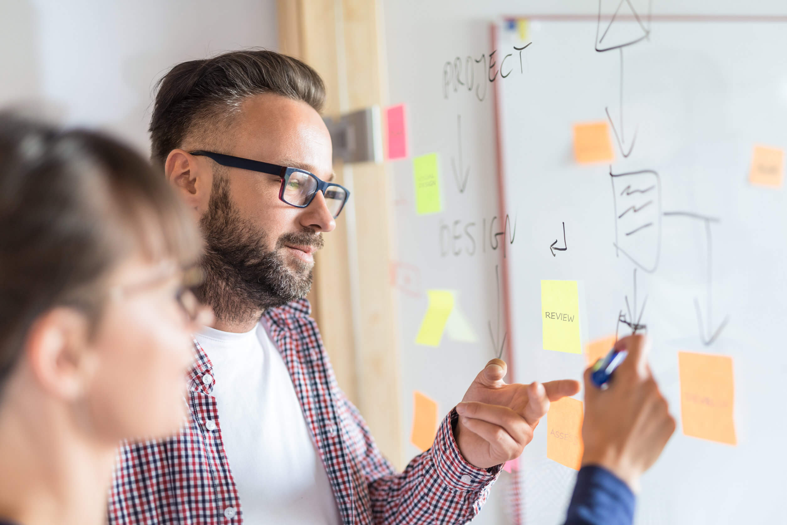 ¿Qué es una estrategia digital y cómo diseñar una?