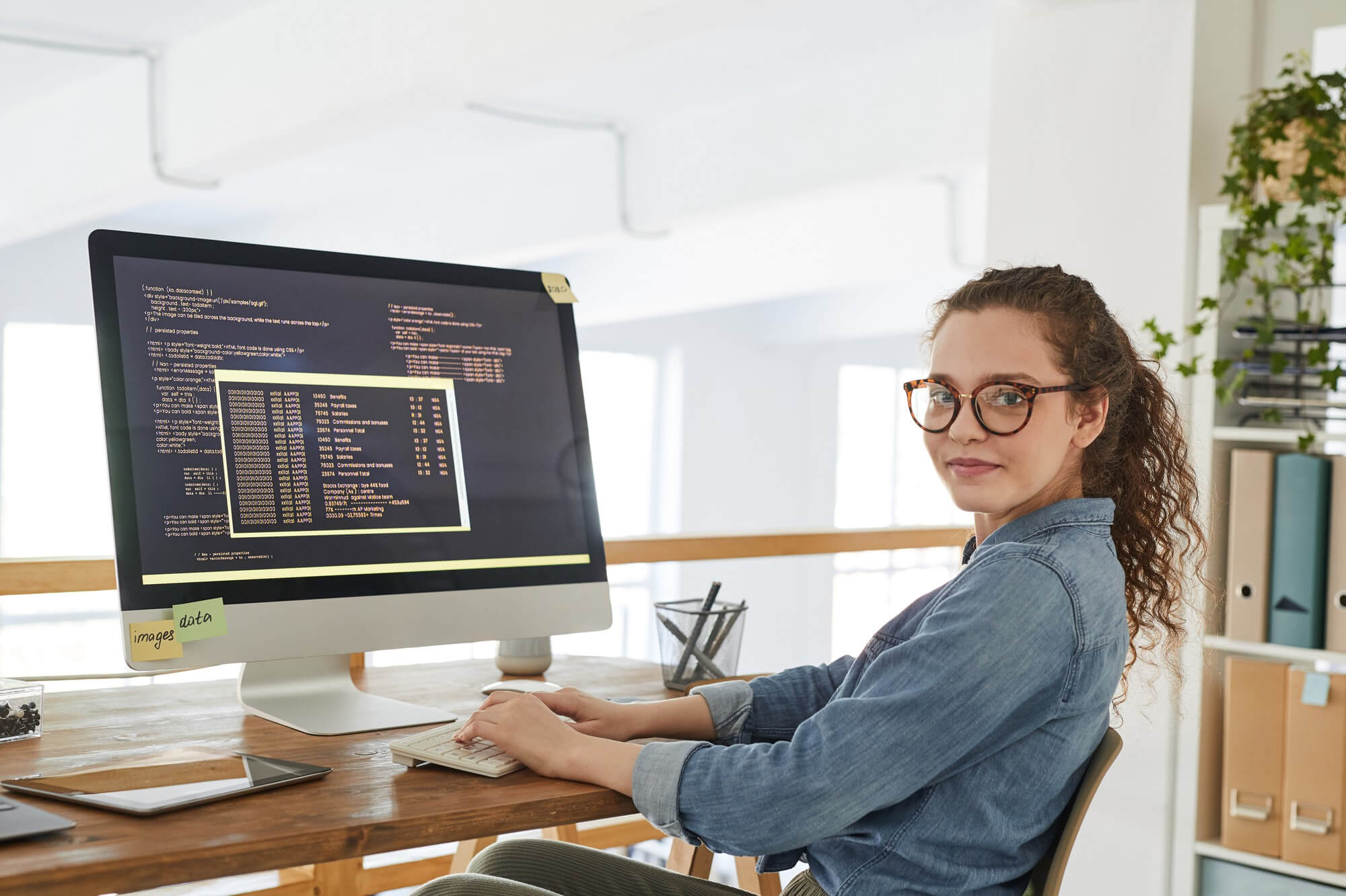 7 trabajos remotos que surgen gracias a la IA
