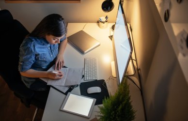 Cómo mantenerte despierto si trabajas de noche