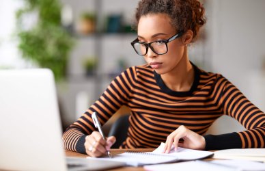 8 tips para elegir el seudónimo perfecto para un escritor