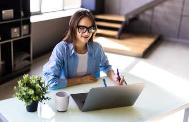 Los 12 mejores cursos de ChatGPT en español e inglés