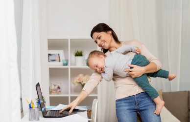6 tips para buscar trabajo mientras cuidas a tus hijos