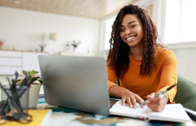 Ventajas y desventajas de trabajar mientras estudias