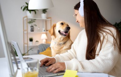 5 beneficios de trabajar desde casa si tienes una mascota